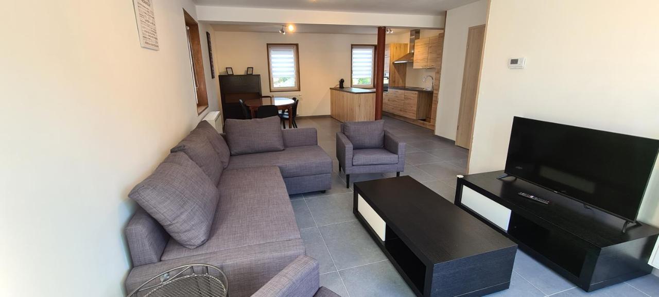 Meubles De Vacances Gite 3 Cles - Les Fres, 4 A 6 Personnes Avec Une Borne Electrique Recharge Voiture Publique Accessible Sur Le Parking Villa Rance Екстериор снимка