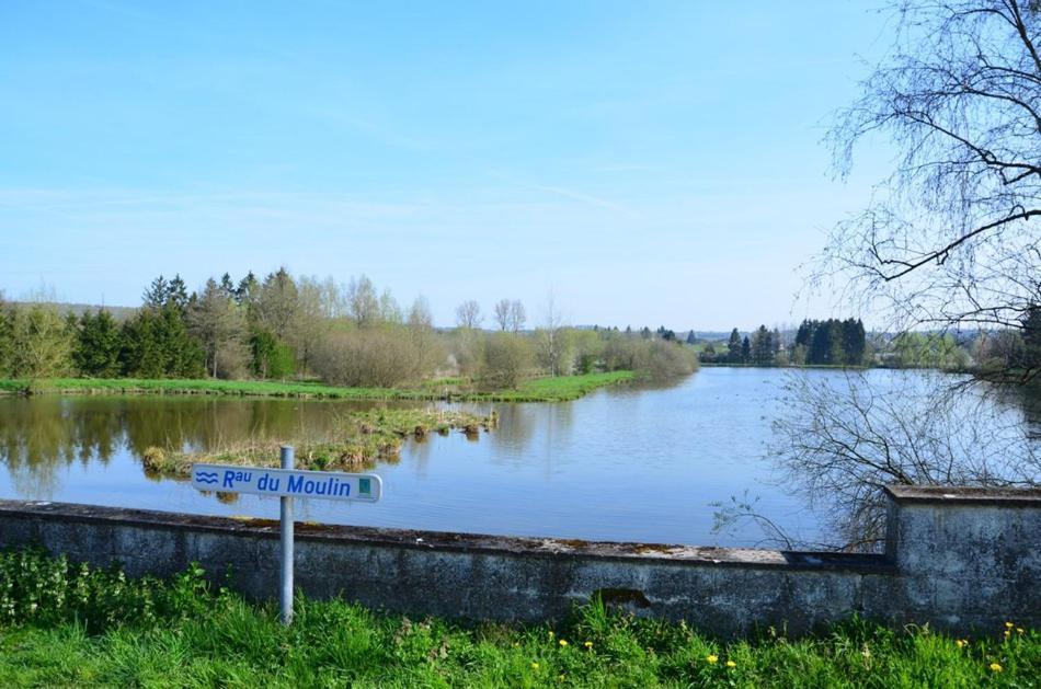 Meubles De Vacances Gite 3 Cles - Les Fres, 4 A 6 Personnes Avec Une Borne Electrique Recharge Voiture Publique Accessible Sur Le Parking Villa Rance Екстериор снимка